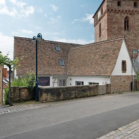 Alte Pfarrhaus - * Gleisweiler